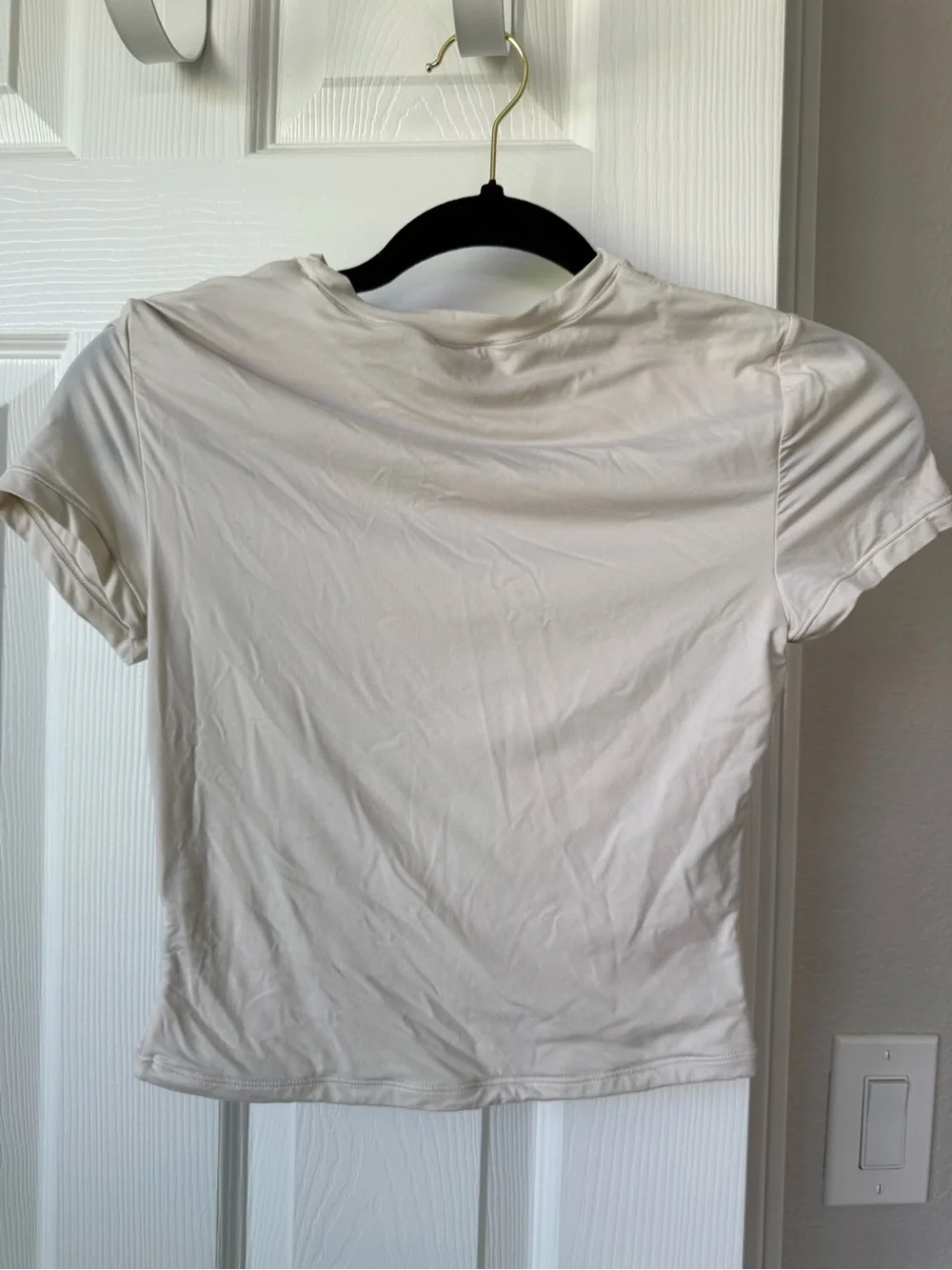 ALO Yoga Short Sleeve Crew Tee small